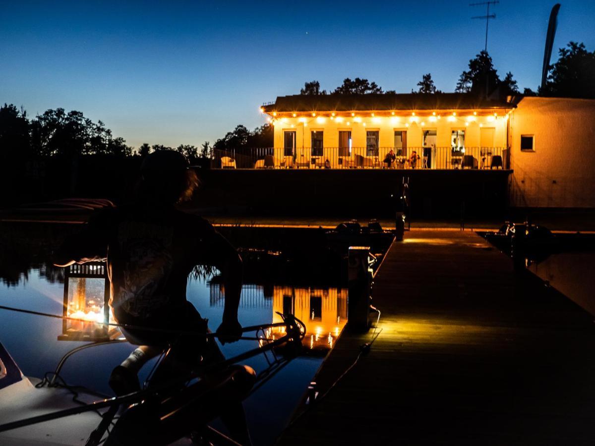 Ruciane Park - Mazury Resort & Spa Exterior photo